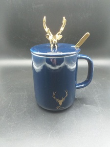 ماگ سرامیکی درب گوزنی قاشق دار