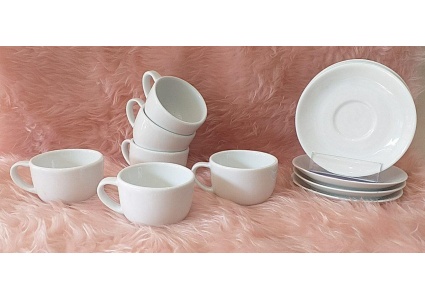 فنجان و زیر فنجان دیپلمات سفید