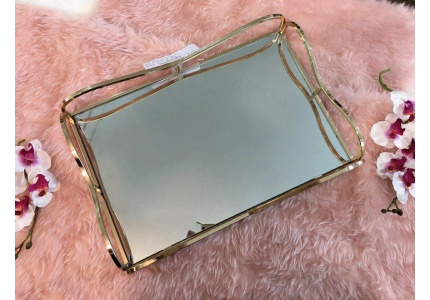 سینی مستطیل سایز متوسط ساخت چین آب طلا خورده رنگ ثابت