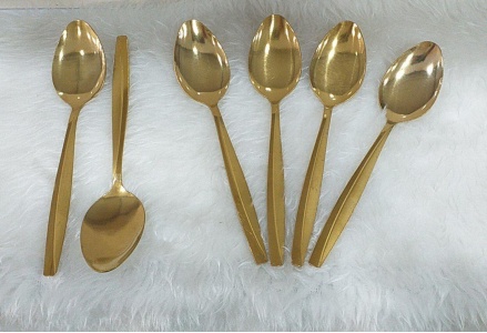 قاشق مایز طلایی 240گرم w2-93