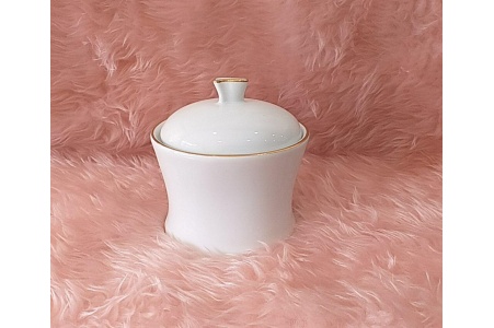 قندان دیپلمات خط طلا